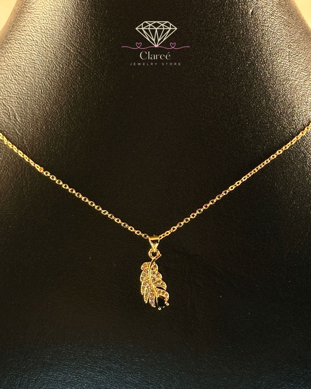 Leaf Charm