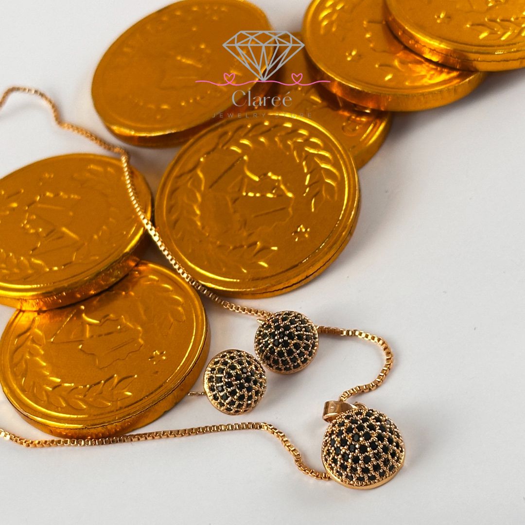 ✨ Golden Radiance Pendant ✨